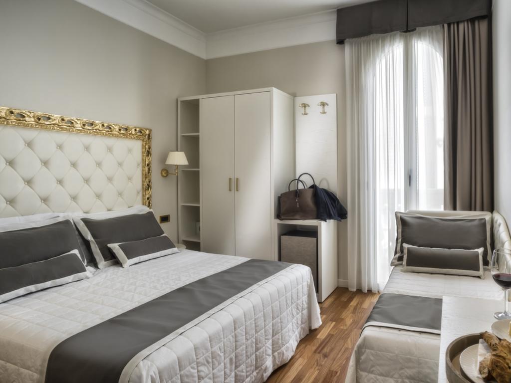 Novecento Suite Hotel Riccione Dış mekan fotoğraf