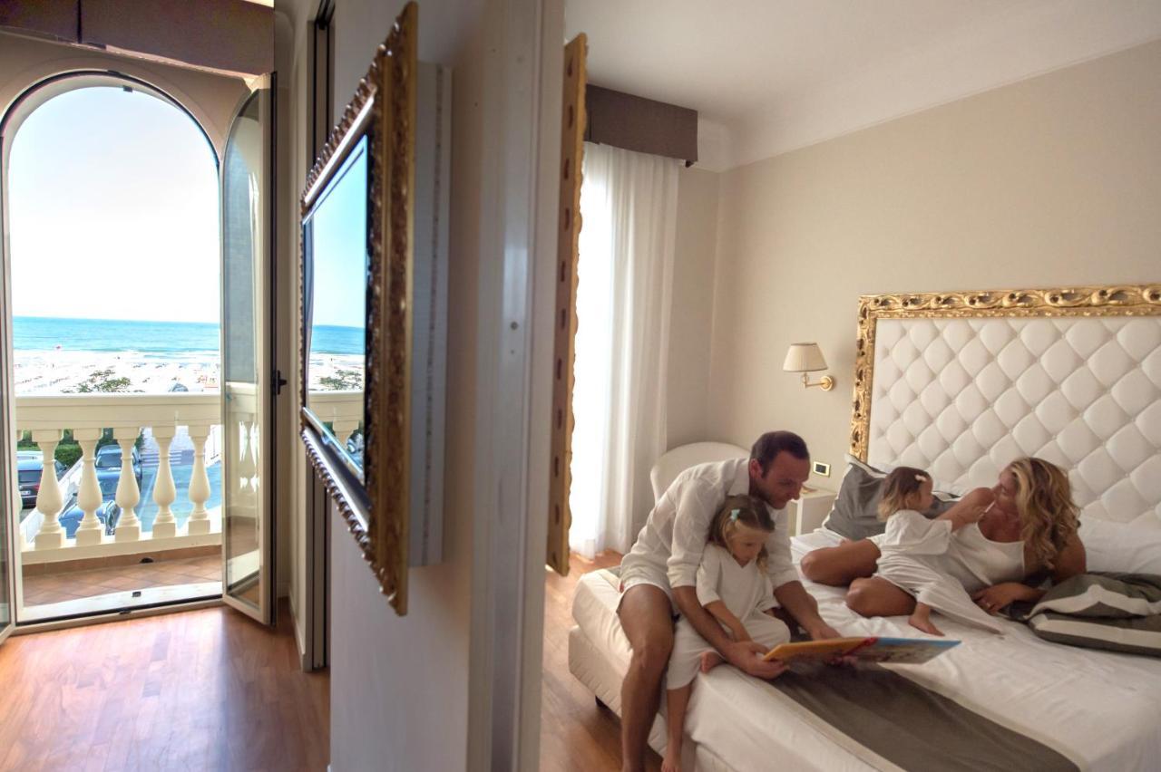 Novecento Suite Hotel Riccione Dış mekan fotoğraf
